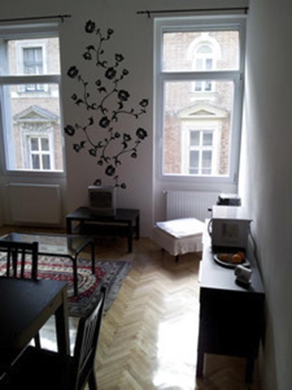 Anna 2 Bedrooms 2 Bathrooms 6 Bikes Budapesta Cameră foto